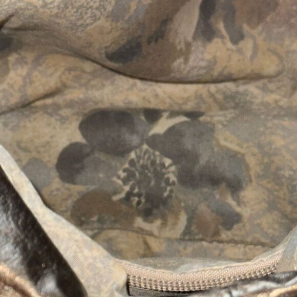 ELLIOT LUCA  Metallic Bronze Shoulder Bag - Picture 8 of 16